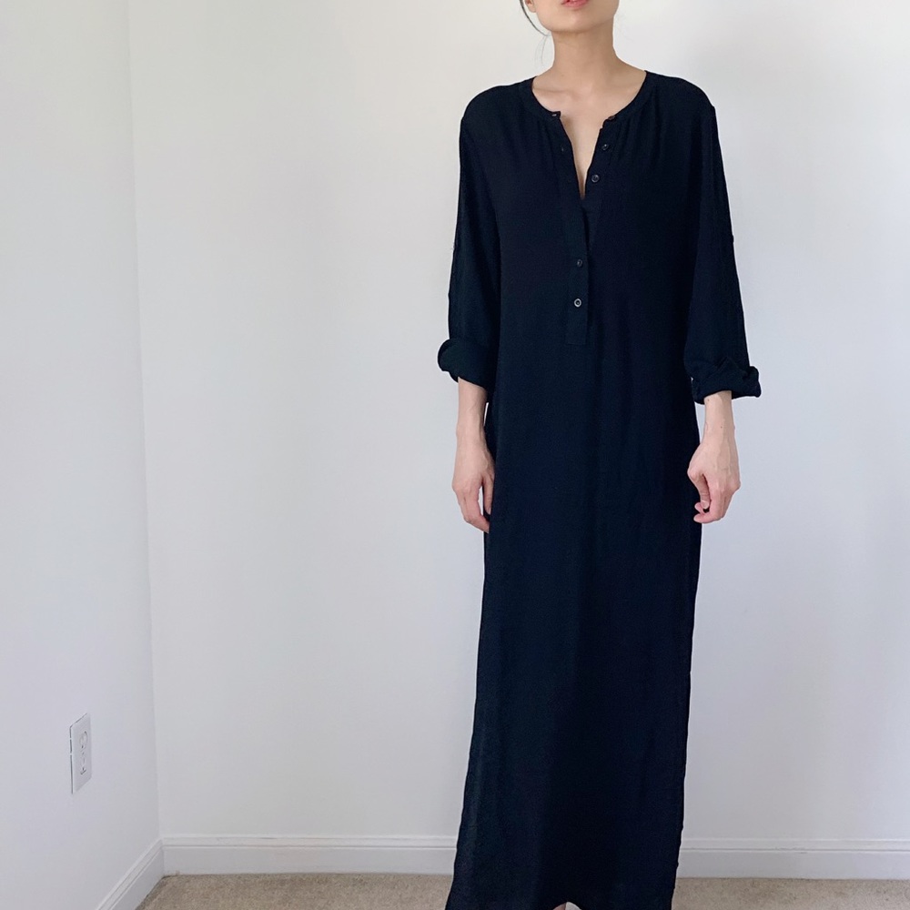 Mauritius maxi dress - Missing 1 button - Picture 5 of 8